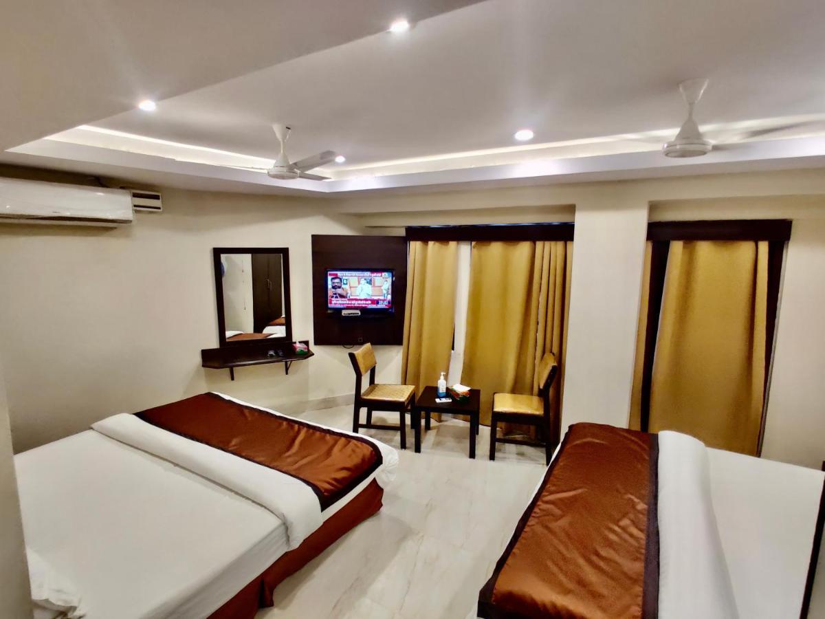 New Hotel Suhail Hyderabad Exterior photo