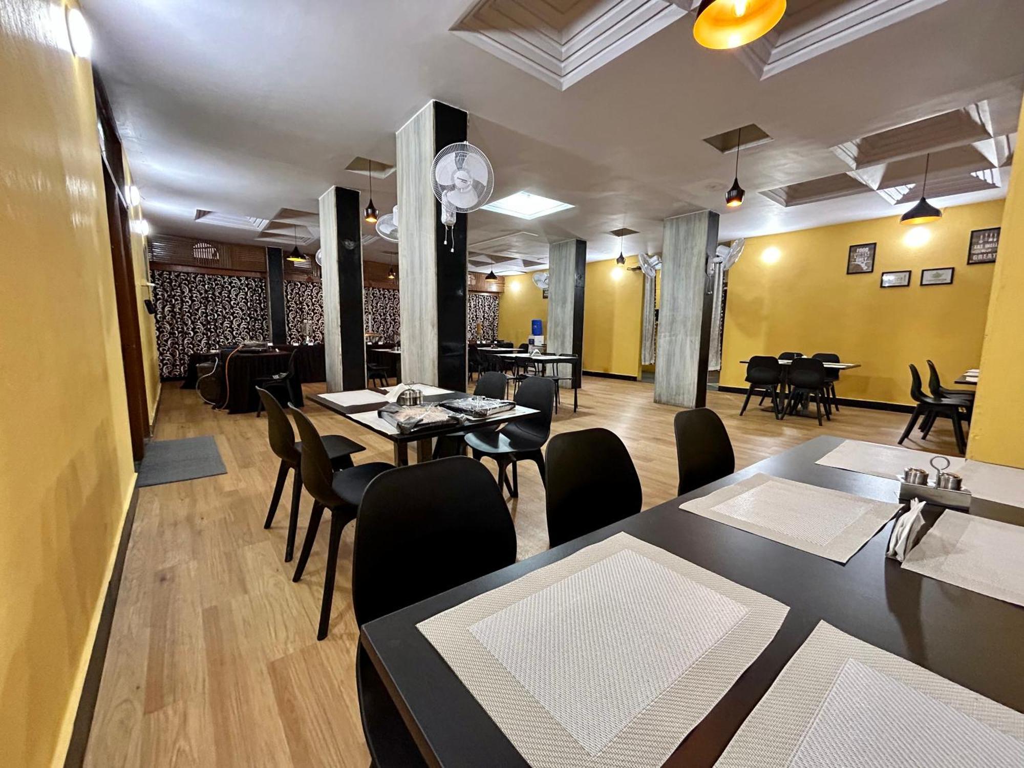New Hotel Suhail Hyderabad Exterior photo