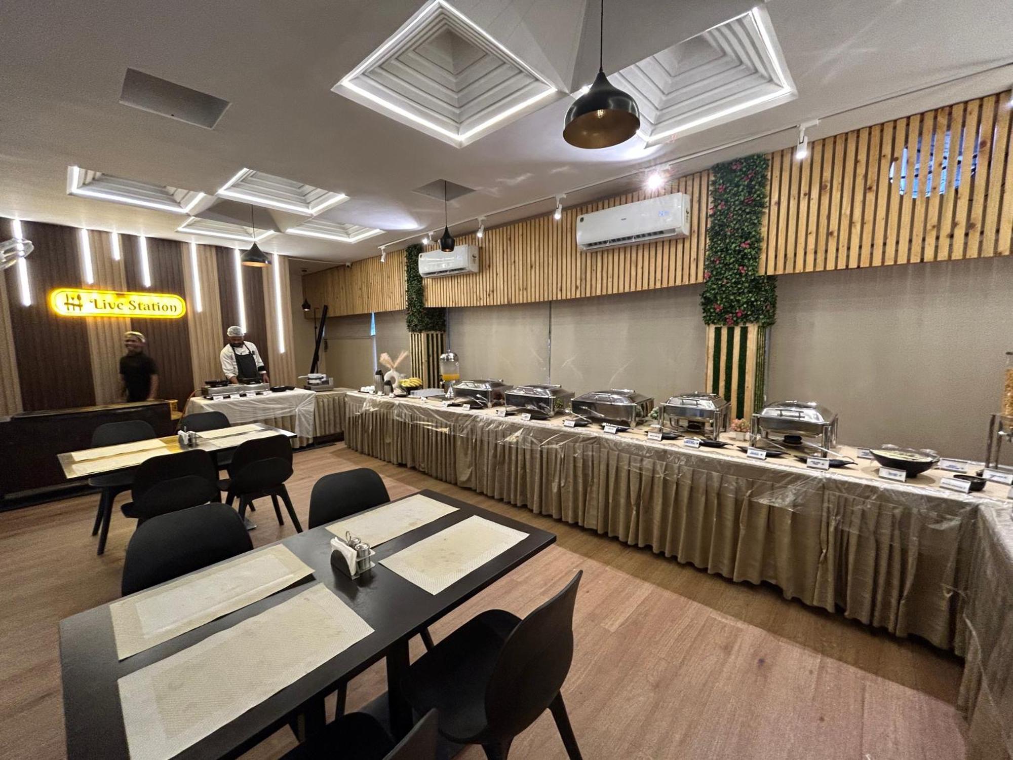 New Hotel Suhail Hyderabad Exterior photo
